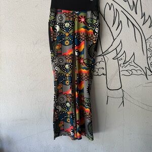 POP Fit flared leggings Colorful retro Print size large